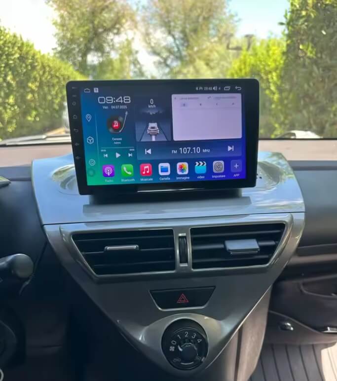 – típus specifikus autóhifi Toyota IQ (2008-2016) 9